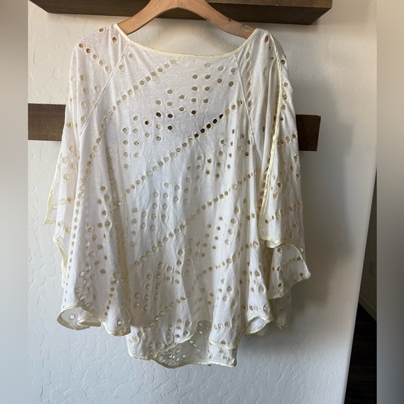 Free People|Boho blouse “Dot to dot eyelet top with split bell sleeves•Oversized - Picture 5 of 14